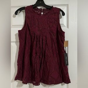 Doe & Rae burgundy flowy tank